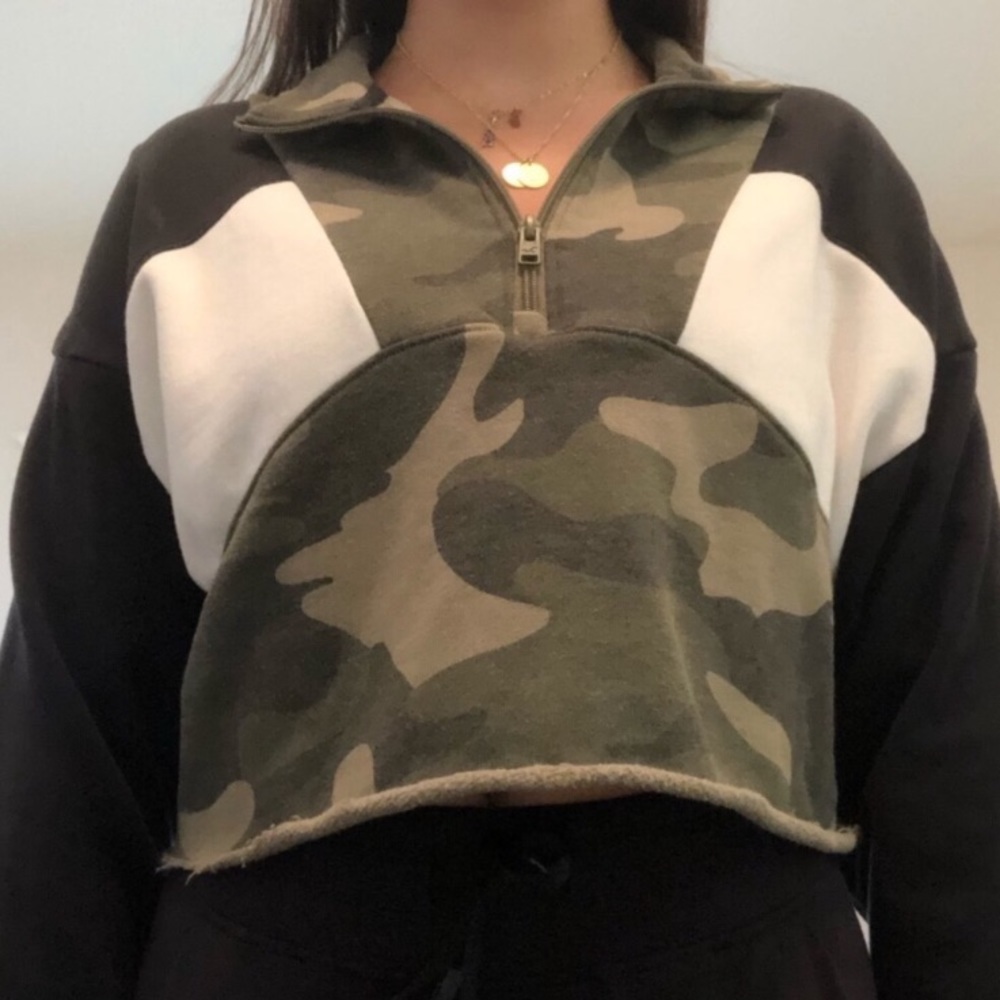 Hollister Camo Quarter Zip